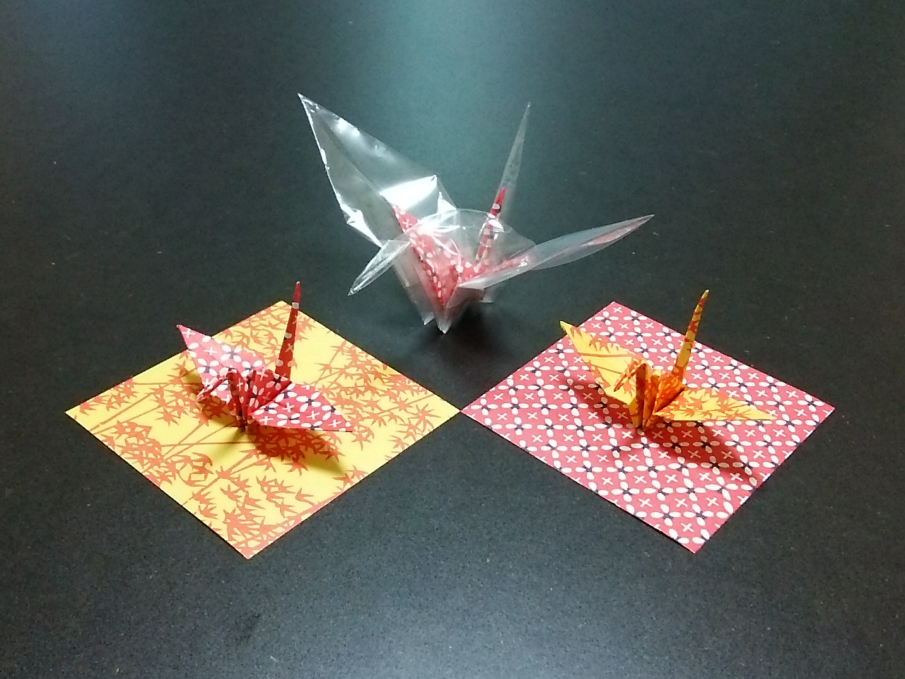 折り紙　鶴３
